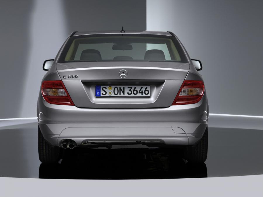  Mercedes-Benz C-Class 2007 года  (фото 156 из 413)